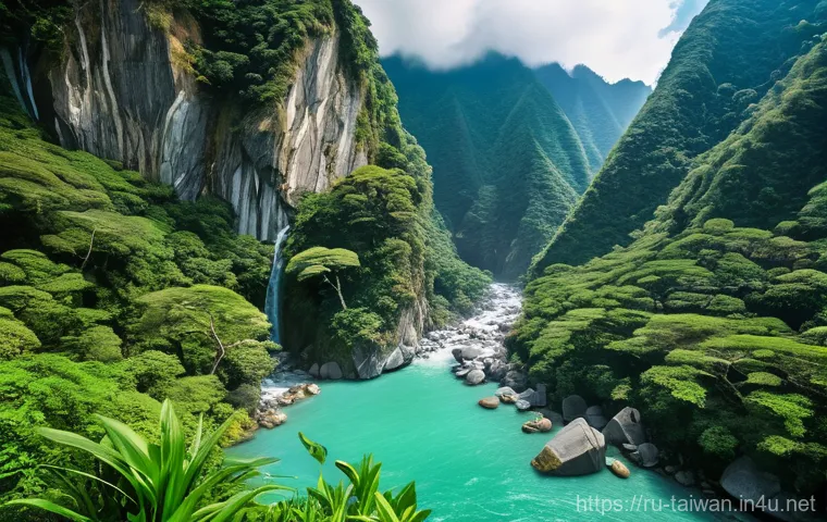 대만의 야생동물 보호구역 - **Prompt:** A majestic view of Taroko National Park in Taiwan, showcasing its iconic towering marble...